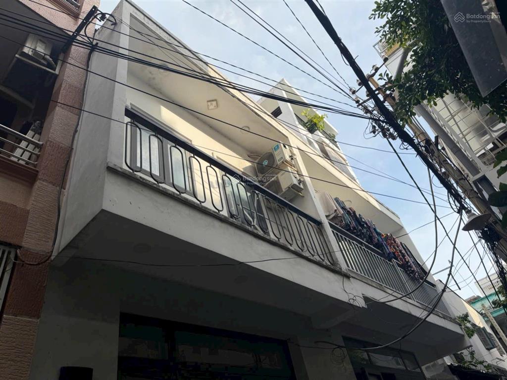 Bán nhà hẻm lê văn sỹ, tặng full nội thất