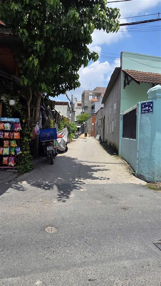 Giảm 2 tỷ nhà góc 2 mặt tiền đường 11, linh trung, 176.4m2