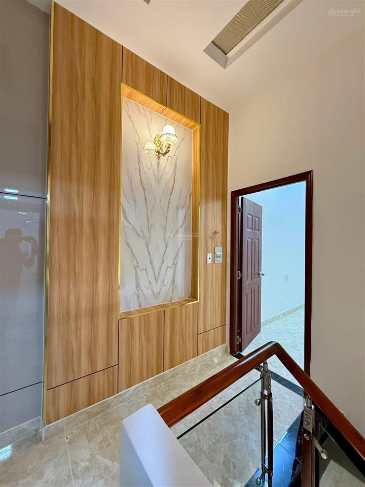 Nhà 1 trệt 1 lầu thạnh lộc 15  ngã tư ga q12. sổ riêng, giá 4.53 tỷ  0932 130 ***