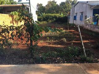 Đất 10x25m mặt tiền đường thông có thổ cư