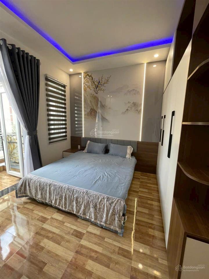 Nhà phố 3 lầu quận 12 hẻm xe hơi 7m gần hà huy giáp full nội thất cao cấp