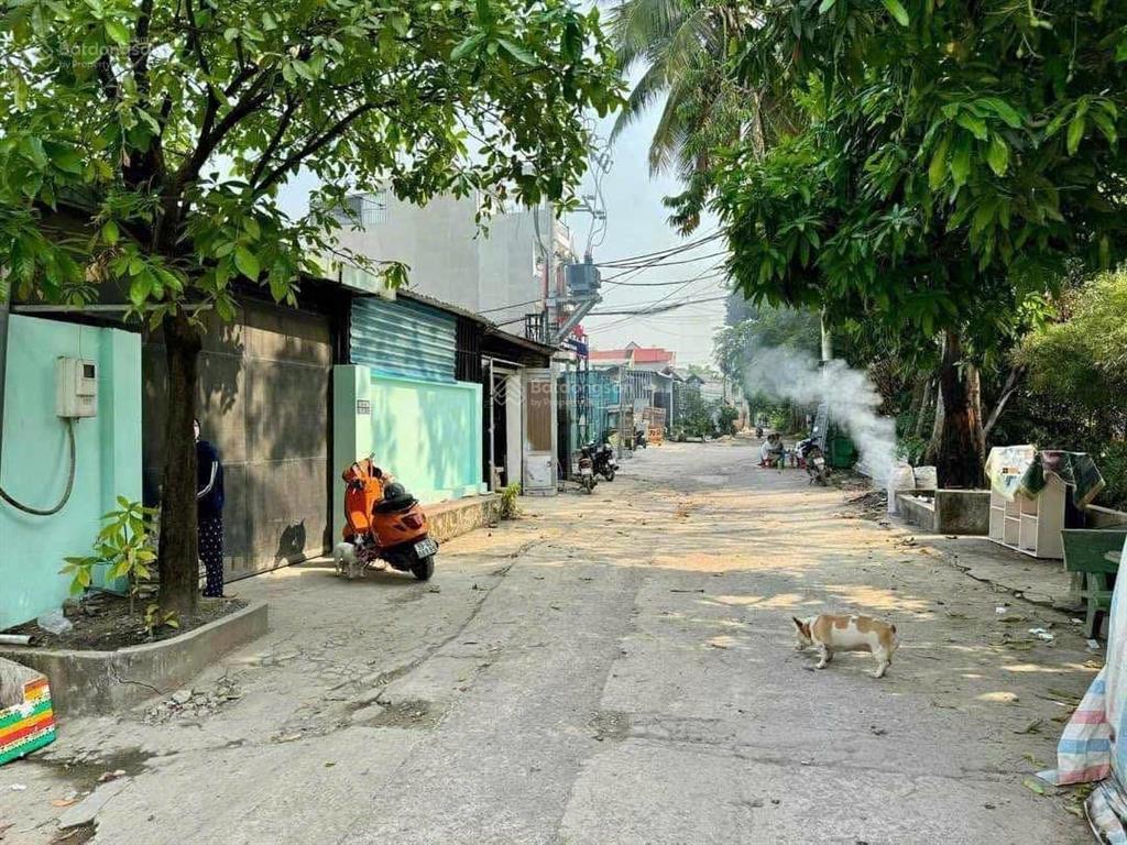 Xưởng 2 mặt tiền 13.5x25m 350m2 mặt tiền bờ kênh tl29  tl31