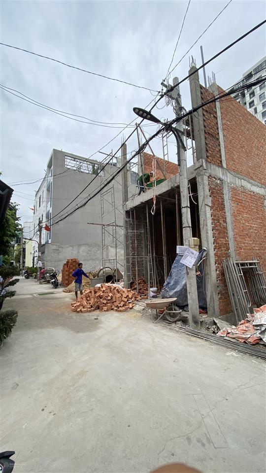 Đất 62.9m2 ngang 4.4m, sát chung cư happy one vạn xuân q12