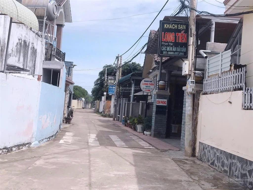 Hàng hiếm tt long hải cách biển 100m chốt cứng 4,9 tỷ thuế ai nấy chịu tặng nhà kiên cố