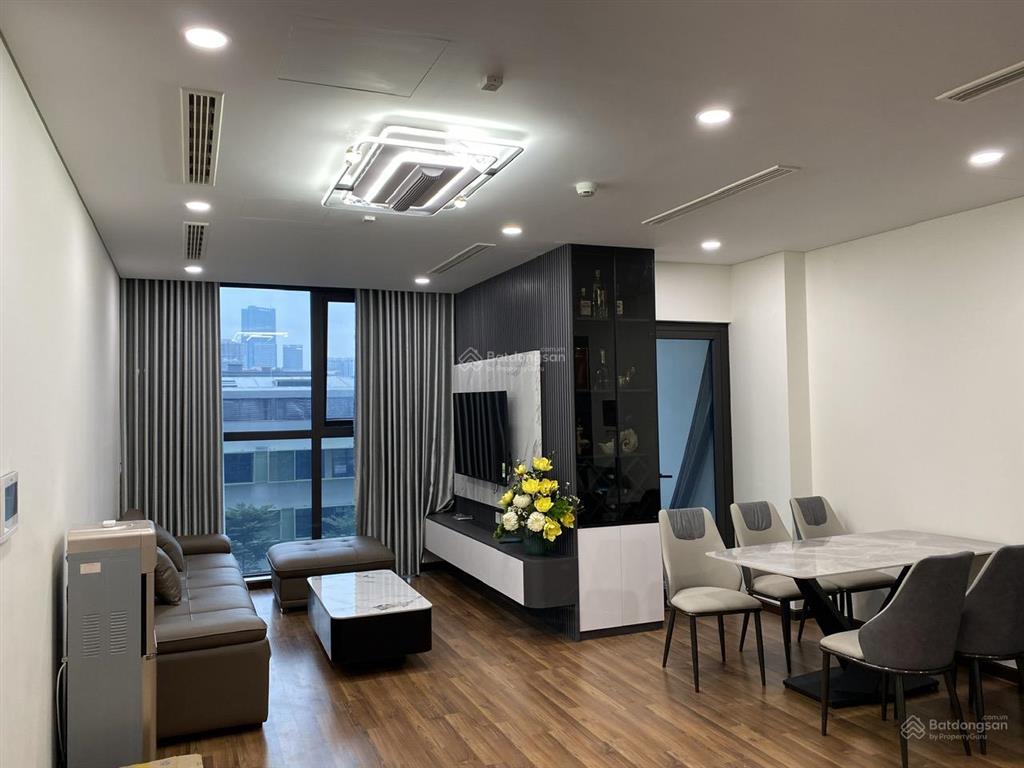 Chính chủ bán căn hộ cc mipec rubik 360 tại 122  124 đường xuân thuỷ. (83.6m2)