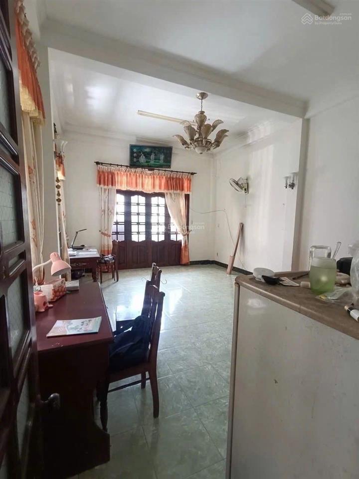 Bán đất tặng nhà 3 tầng kiệt ô tô hồ xuân hương, cách đường chính 20m, cách biển chỉ 500m.