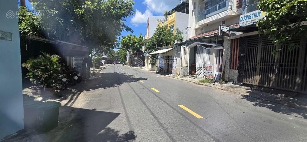 Bán lô đất 2 mặt tiền trước sau đường phó đức chính