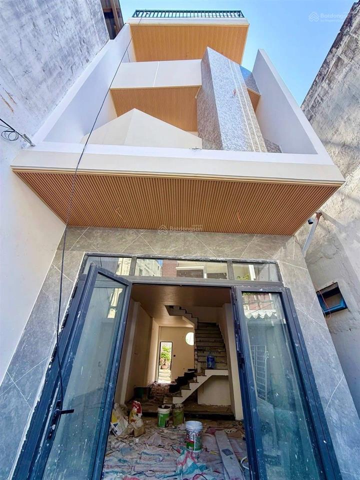 Siêu phẩm 4 tầng 2 mặt kiệt gần đường lâm hoành, vài bước chân ra biển mỹ khê
lâm hoành