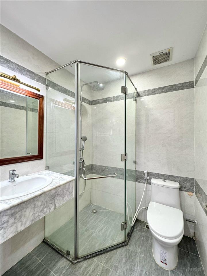 Cho thuê phòng full nội thất ánh sáng tự nhiên ngay công viên thỏ trắng