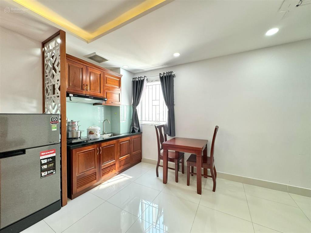 Cho thuê phòng full nội thất ánh sáng tự nhiên ngay công viên thỏ trắng