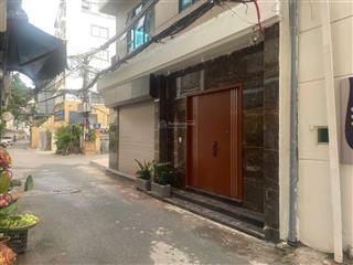 Cho thuê mbkd tầng 1  võng thị  lô góc  2 mặt tiền  ô tô đỗ cửa