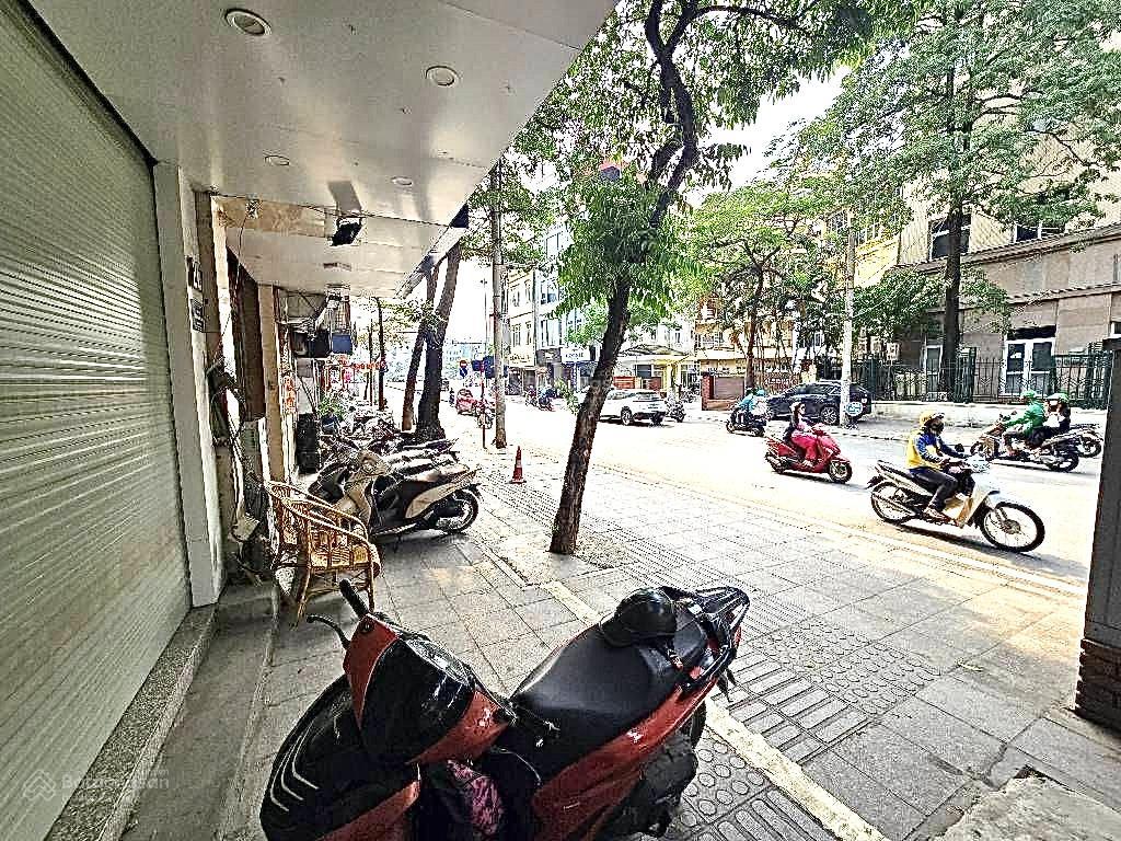 Cực hiếm mặt phố khâm thiên ,vỉa hè thêmh thang. kinh doanh đắc địa.90m2, 5 tầng. giá tốt đầu tư.