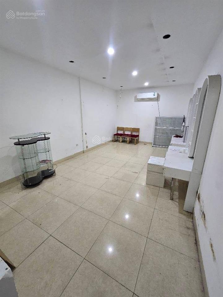 Cực hiếm mặt phố khâm thiên ,vỉa hè thêmh thang. kinh doanh đắc địa.90m2, 5 tầng. giá tốt đầu tư.