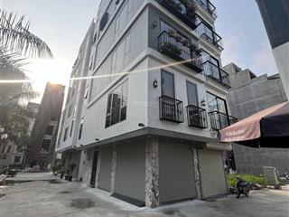 Bán nhà phố gia thượng, bồ đề,xây mới 8 tầng thang máy,lô góc nở hậu.ga ra 2 ô tô,giá tốt đầu tư.