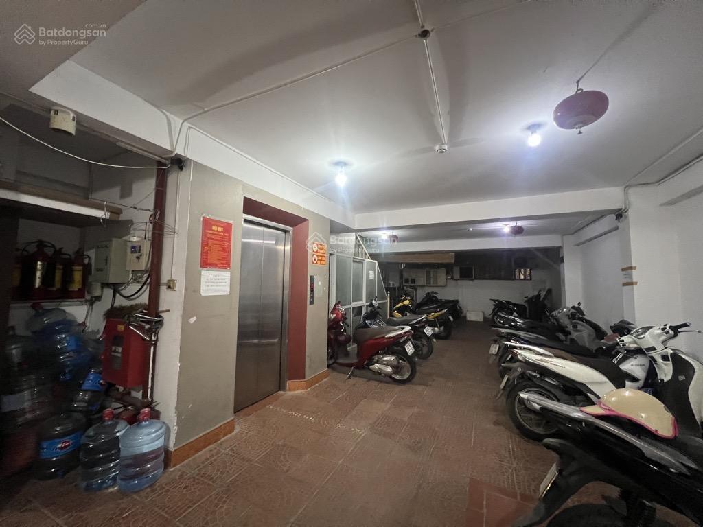 Toà nhà dòng tiền 1.5 tỷ/năm.phố nguyễn văn cừ,bồ đề. dt 150m2,xây 9 tầng.vỉa hè ô tô tránh,giá tôt