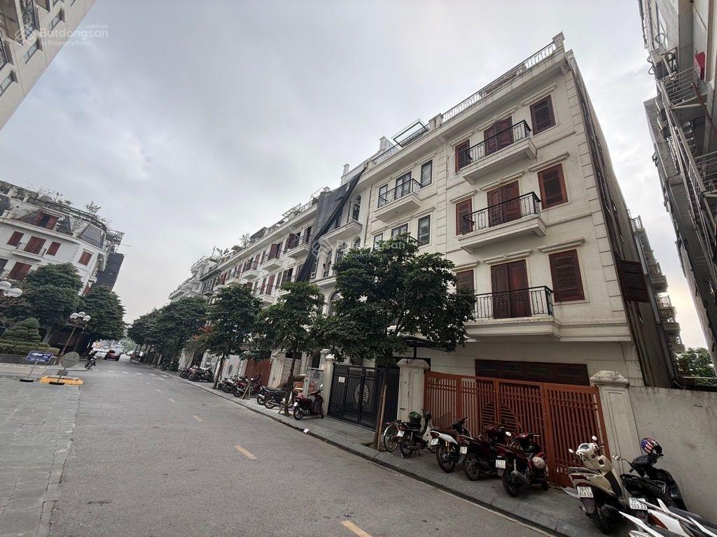 Biệt thự lô góc 3 thoáng,hc golden city hồng tiến. dt 130m2 x 5 tầng,mt 7.5m.giá ,chào 41 tỷ .tl
