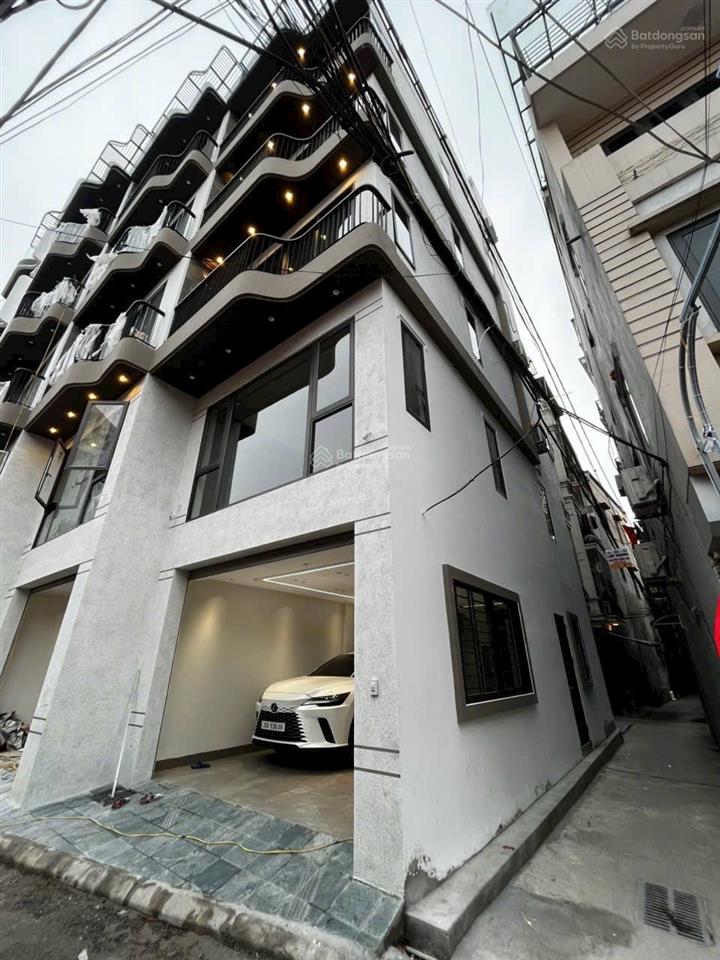 Nhà mới,thang máy,lô góc sát mặt phố. chủ giảm hơn 2 tỷ,cần bán gấp. dt 55m,mt 5m.giá rẻ đt.