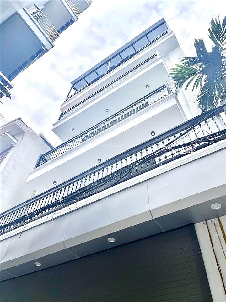 Nhà đẹp dân xây nguyễn văn cừ ,gia thụy, bồ đề,ô tô,thang máy, diện tích khủng, giá đầu tư.