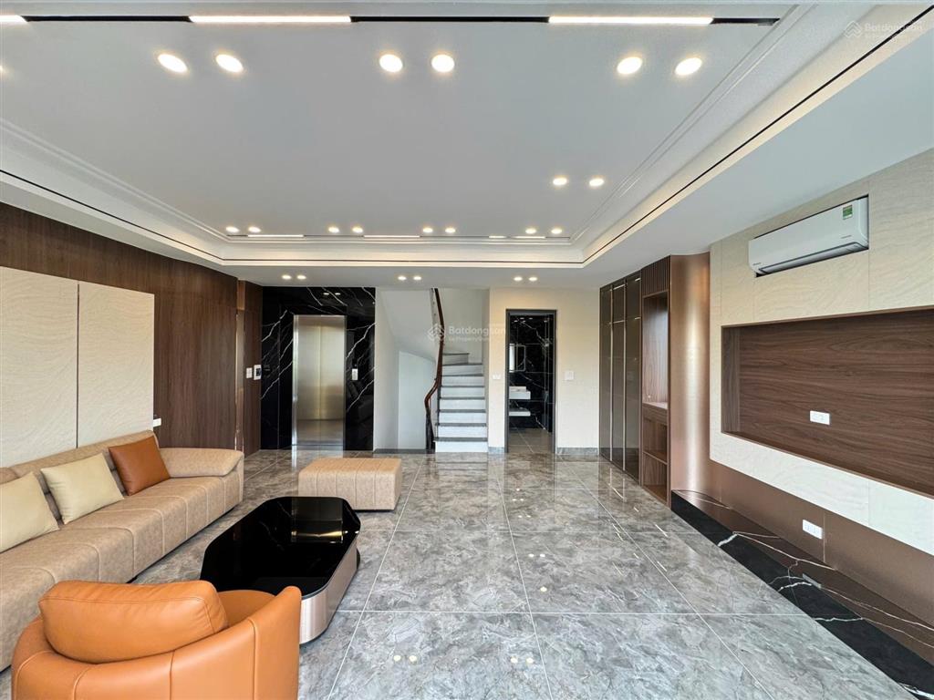 Bán nhà phố gia thượng,lô góc 8 tầng thang máy,kinh doanh đỉnh.dt 85/55m2.nhỉnh 19 t.ỷ. đầu tư.