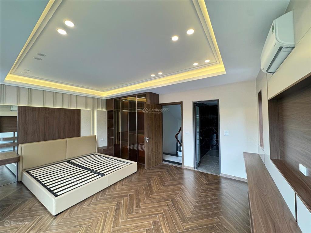 Bán nhà phố gia thượng,lô góc 8 tầng thang máy,kinh doanh đỉnh.dt 85/55m2.nhỉnh 19 t.ỷ. đầu tư.