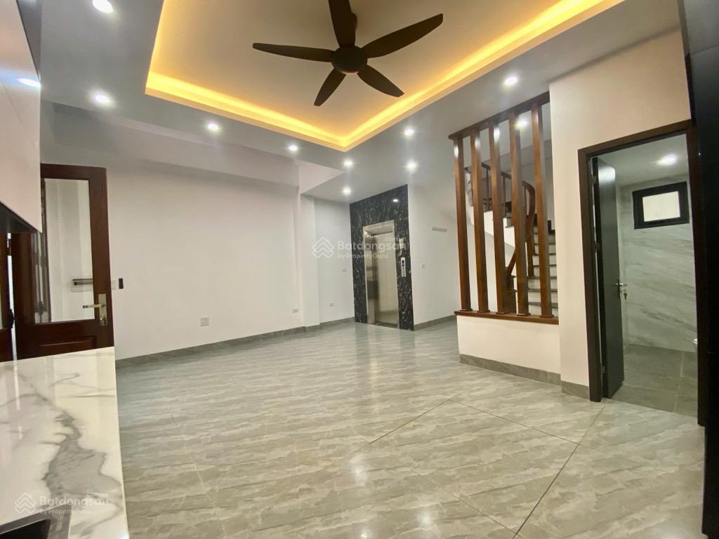 Bán nhà phố hồng tiên,bồ đề.6 tầng thang máy, full nội thất. dt 60m2,chào hơn 13 t.ỷ.giá đầu tư.