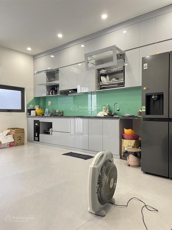 Bán nhà ngọc thụy, bồ đề.dt 72m x 6 tầng thang máy ,chủ giảm gấp 700 triệu! cần bán gấp.