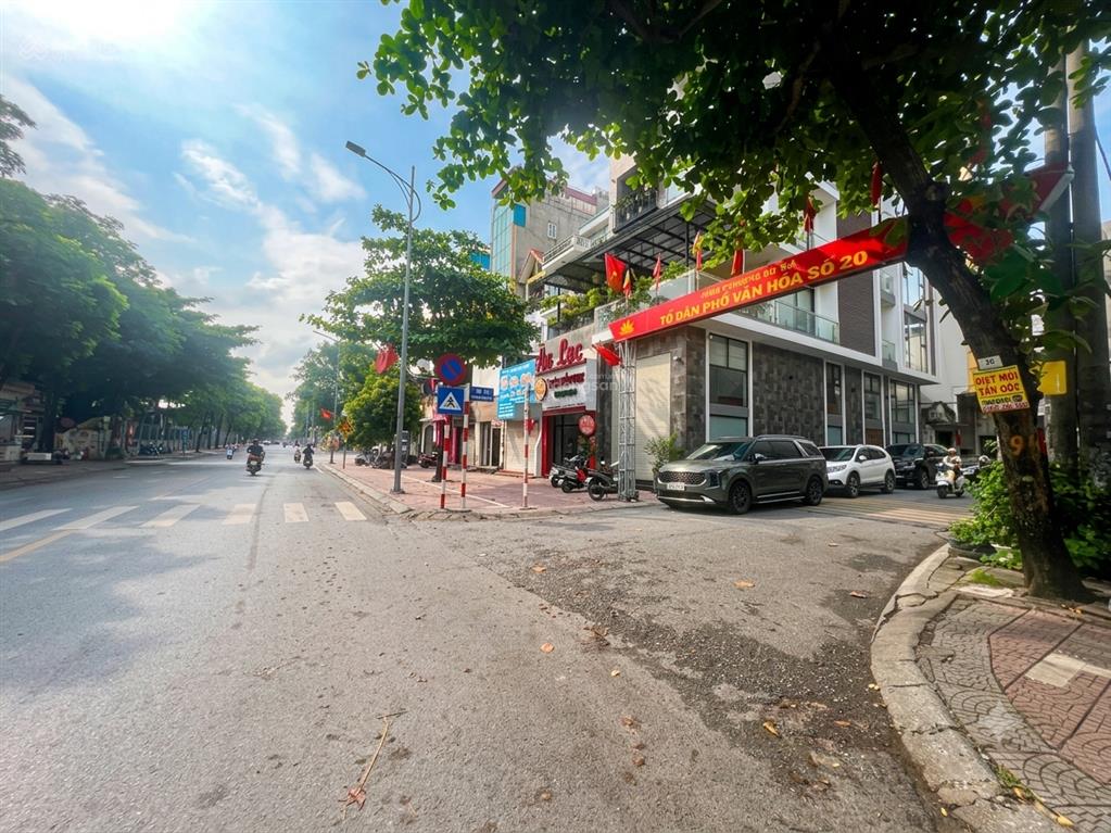 Giảm chào 5 tỷ mặt ngõ 176 phố nguyễn sơn, bồ đề. ô tô tránh, dt 90/83 m2, mt 62m. giá rẻ đầu tư.
