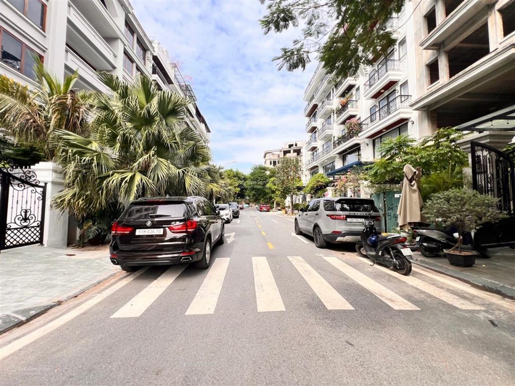 Hàng hiếm, liền kề minh nhựa, căn nhà đẹp không dành cho người tìm hàng đại trà. dt 114m2, 7,5 tầng