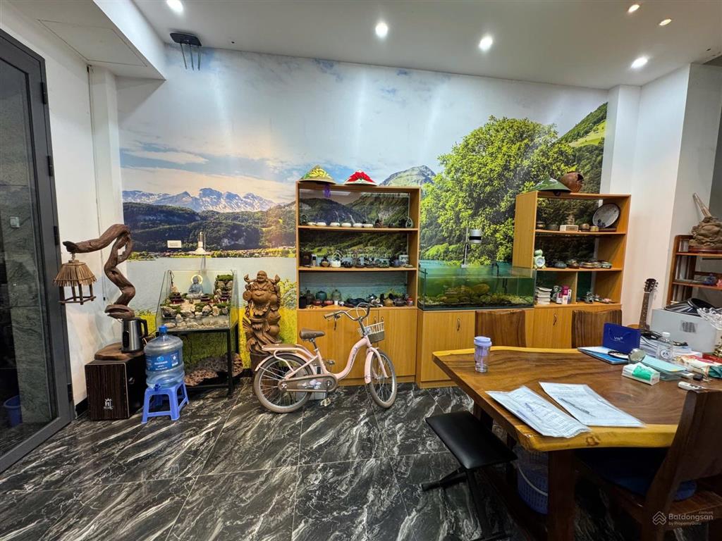 Bán nhà liền kề himlam,thượng thanh việt hưng., 76m2, 5 tầng,thang máy,full nội thất, giá cực tốt.