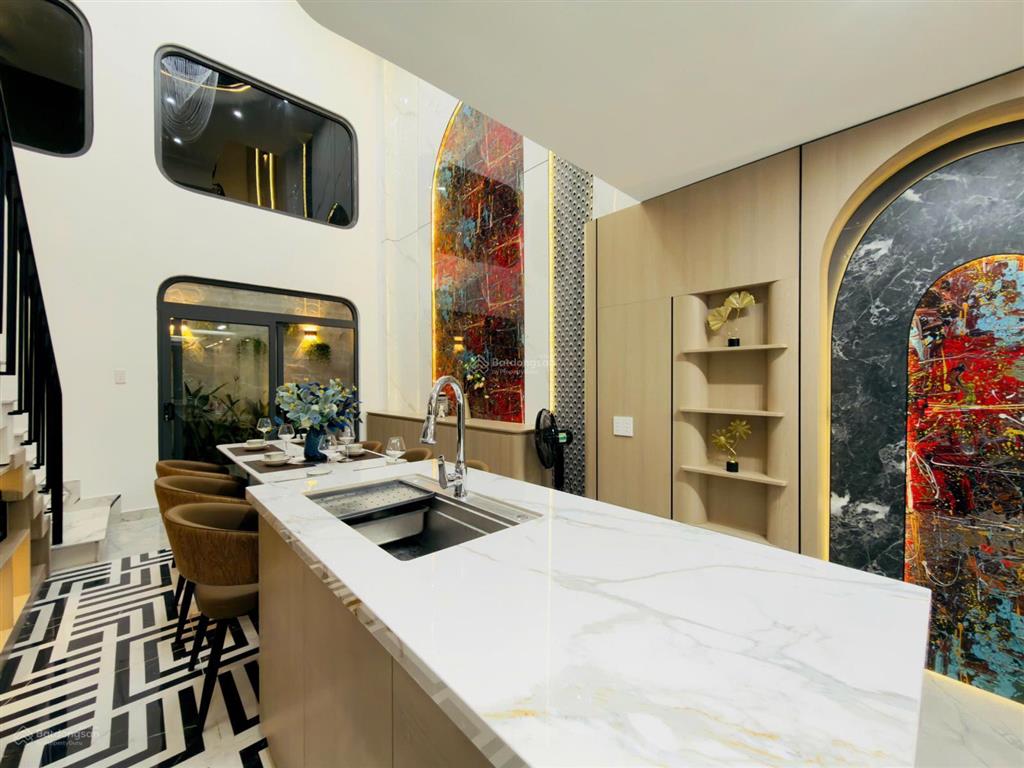 Bán nhà mặt phố tại thạnh lộc 37.