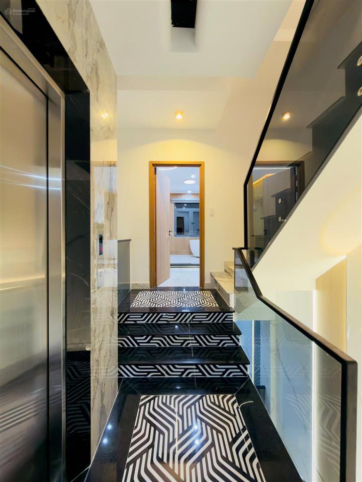 Bán nhà mặt phố tại thạnh lộc 37.