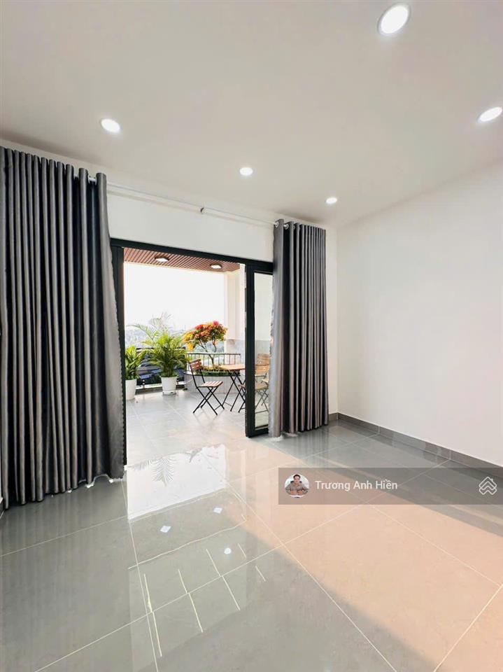 Nhà đường thông 1/ thạnh xuân 25. giá 7.2 tỷ, 0987 325 *** a hiền