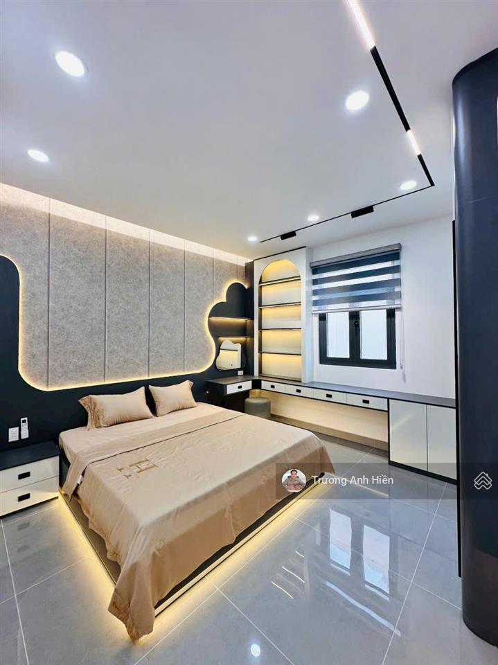 Nhà đường thông 1/ thạnh xuân 25. giá 7.2 tỷ, 0987 325 *** a hiền