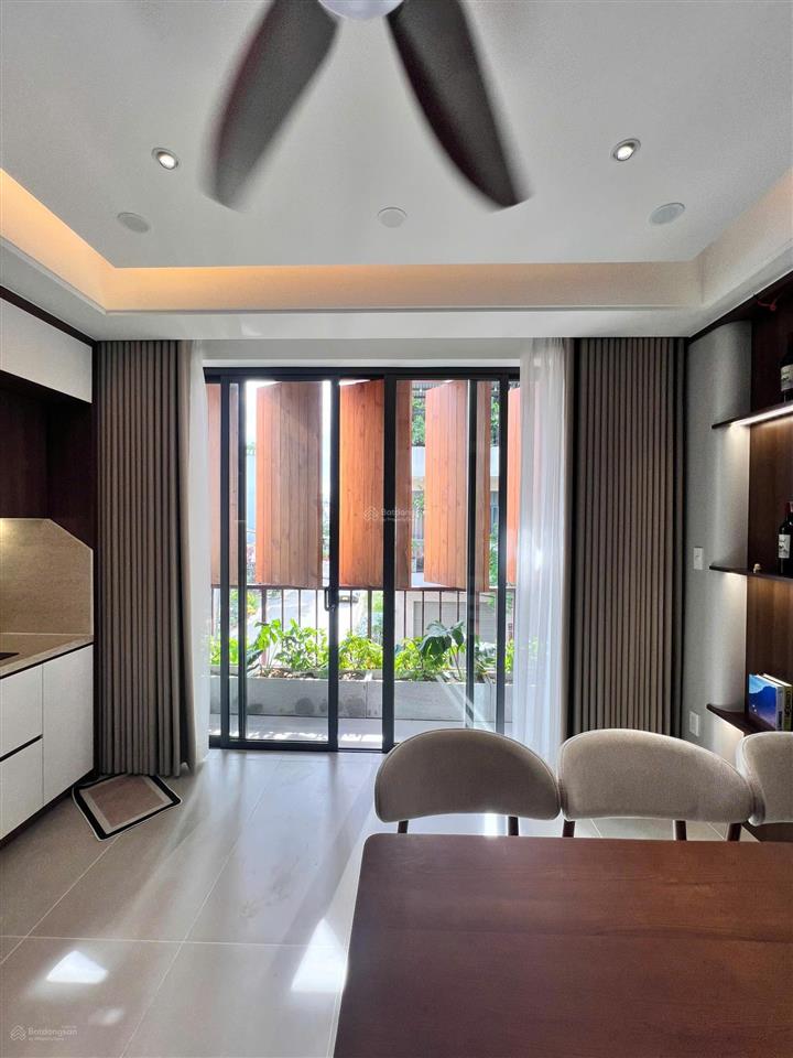 Nhà siêu đẹp nội thất cao cấp shr. chính chủ