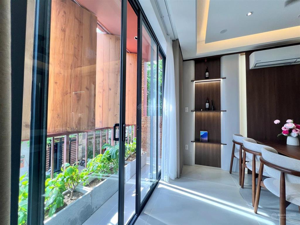 Nhà siêu đẹp nội thất cao cấp shr. chính chủ