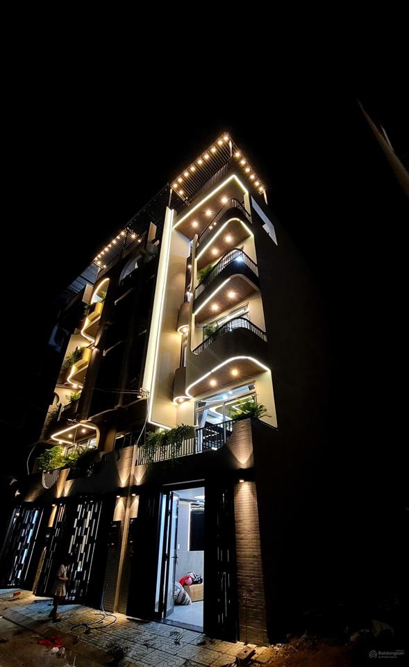 Nhà thạnh xuân 25. mới giá đầu tư dtsd 219m2