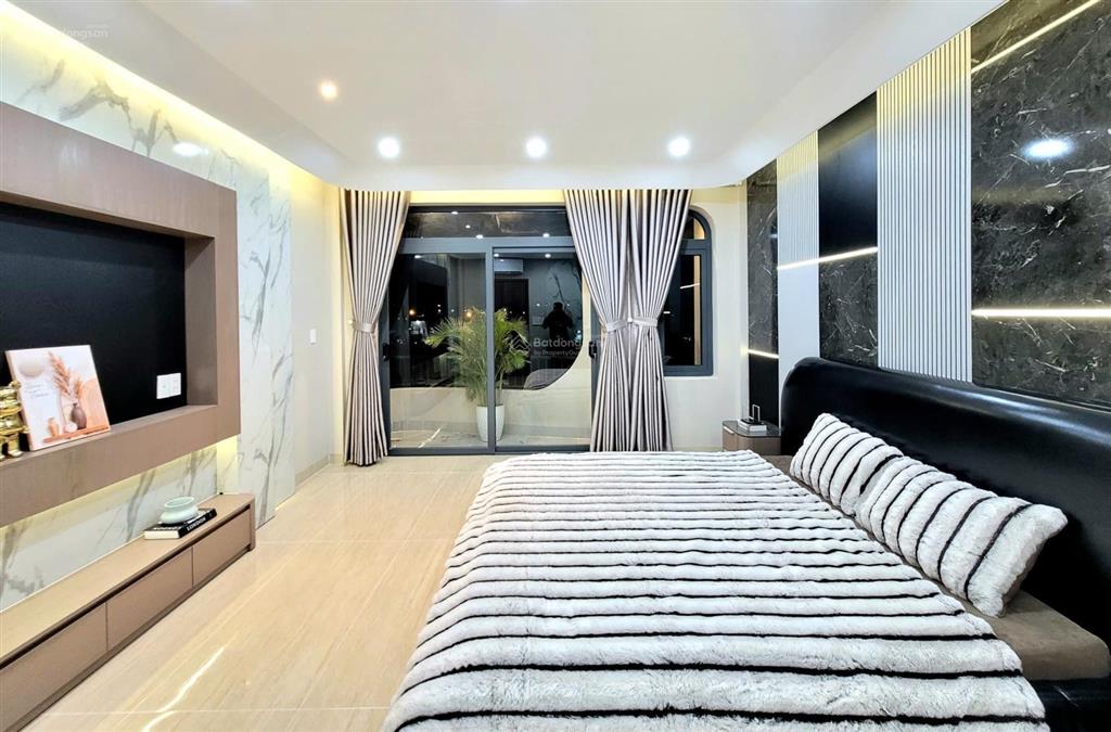 Nhà thạnh xuân 25. mới giá đầu tư dtsd 219m2
