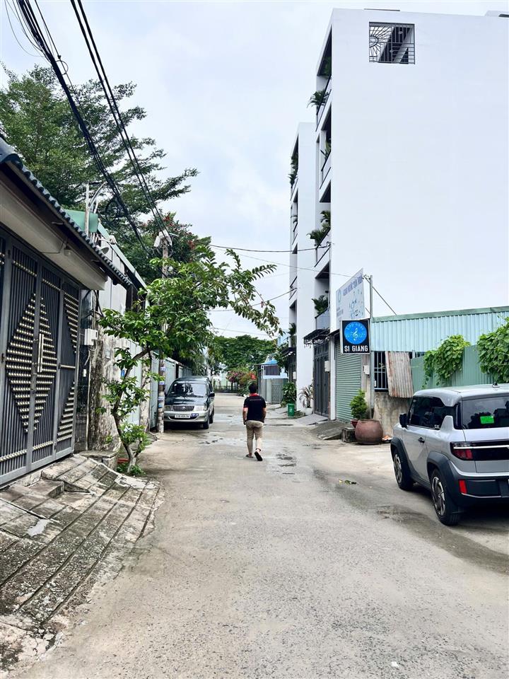 Đất thổ cư, đường thạnh xuân 33, dt 5 x 16.70m giá 4.8 tỷ thương lượng