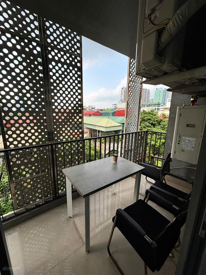 Văn phòng 140m2 giá rẻ nhất hoàng quốc việt, bàn giao siêu đẹp y hệt hình+ miễn phí ngoài giờ