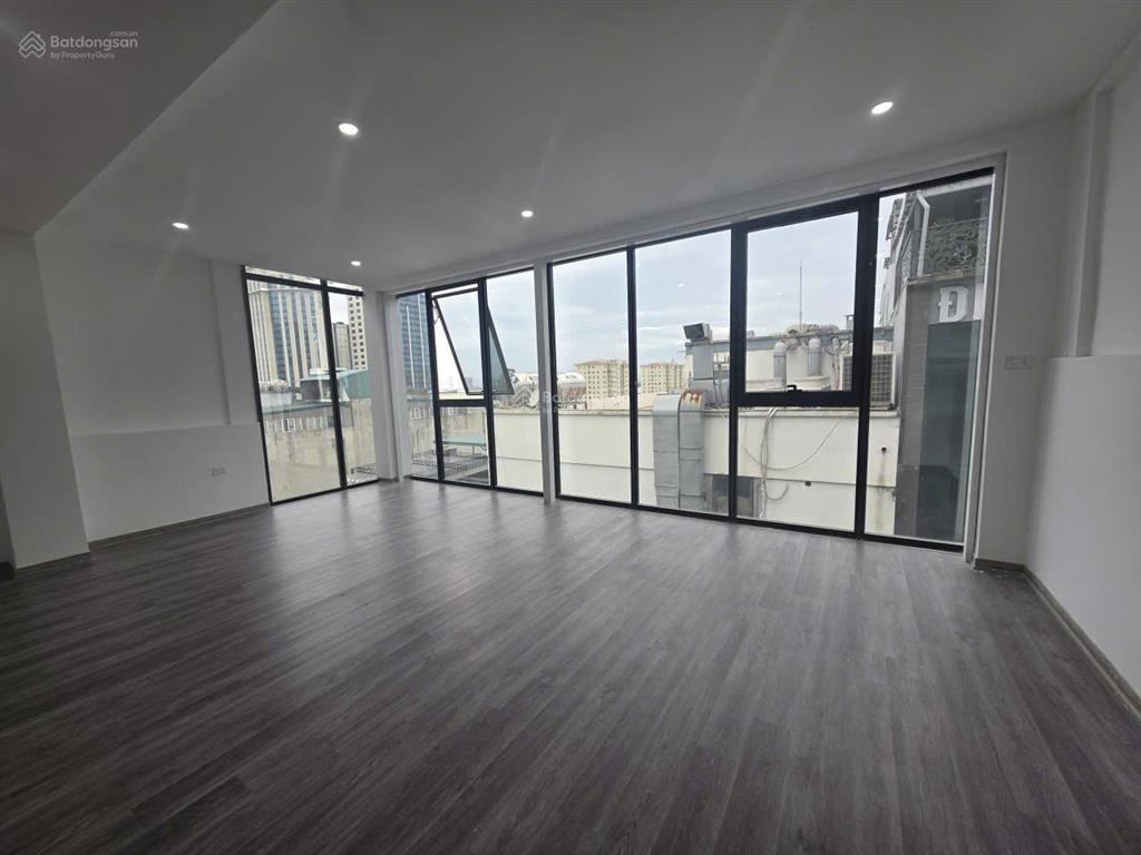 Lê đức thọ cho thuê văn phòng 110m2 mới cứng y hệt hình, có thể vào làm việc luôn