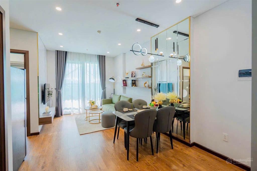 Độc quyền căn 2pn view biển  tầng 24  giá chỉ 3tỷ2  ngay trung tâm thành phố