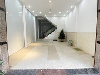 Nhà mặt tiền 3pn có 1 phòng master 70m2. gần song ngữ lạc hồng ,chung cư a6a7 , bến xe bh.