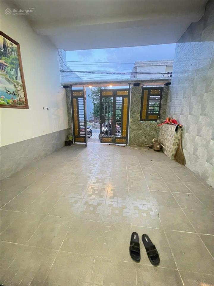 Cho thuê nhà mới sẵn nội thất sân oto vào ở ngay