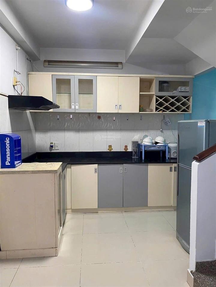 Biệt thự liền kề đầy đủ nội thất vào ở ngay phù hợp văn phòng chuyên gia ở