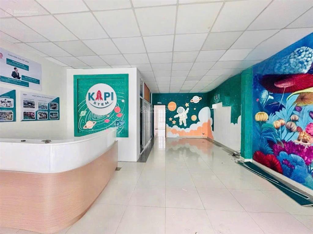 Biệt thự liền kề d2d có hầm xe phù hợp kd văn phòng, spa, lớp học..