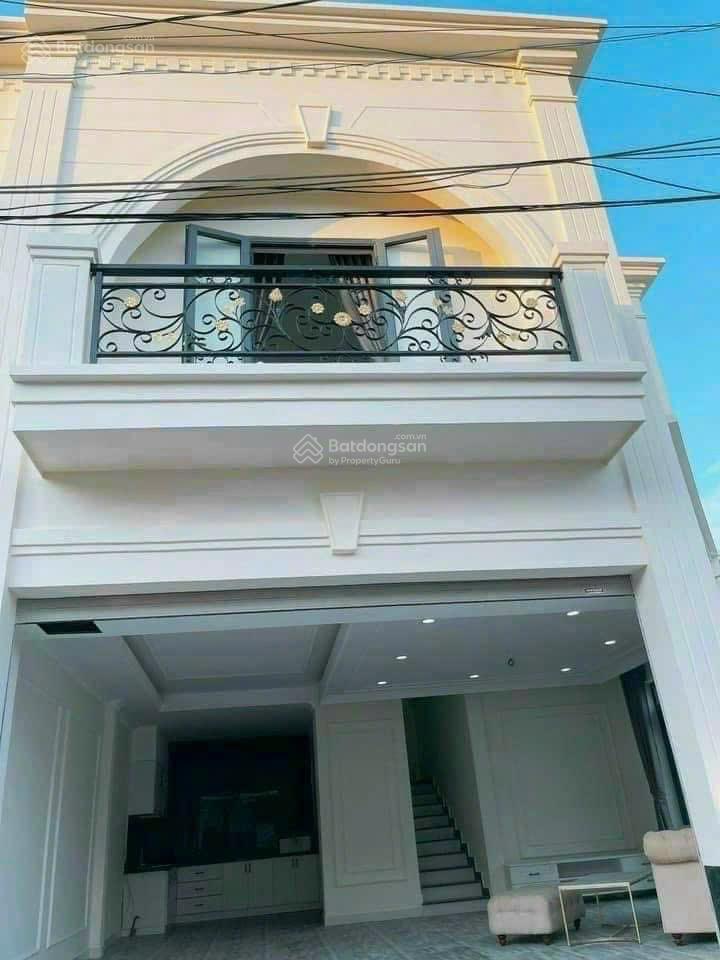 Nhà mới đẹp 3pn 2tolet đường oto gần chợ phúc hải .