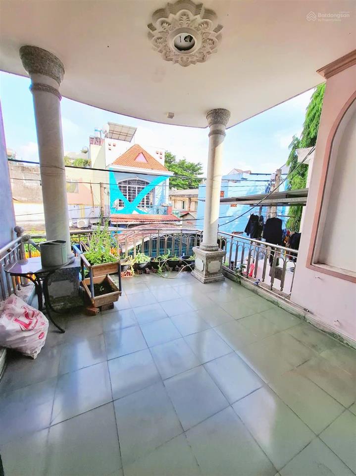 Nhà lầu 3pn để oto ngay bến xe ngã 4 vũng tàu