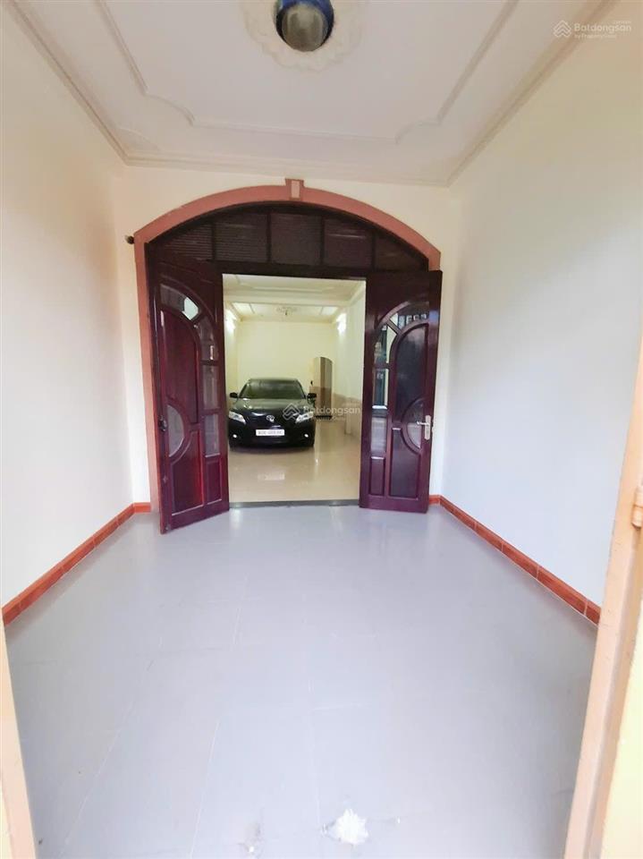 Nhà lầu 3pn để oto ngay bến xe ngã 4 vũng tàu