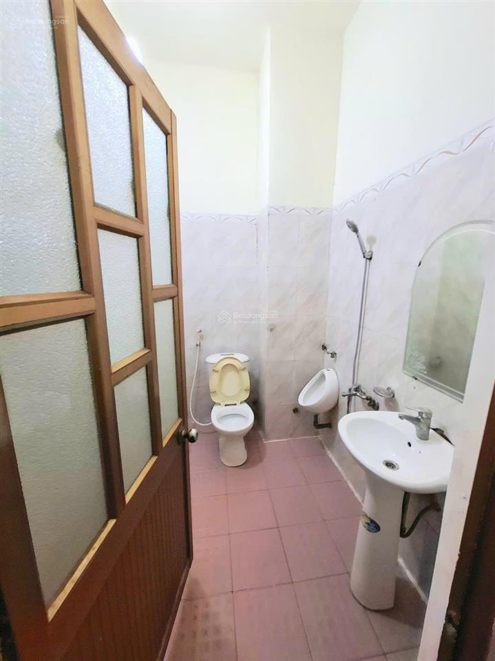 Nhà lầu 3pn để oto ngay bến xe ngã 4 vũng tàu