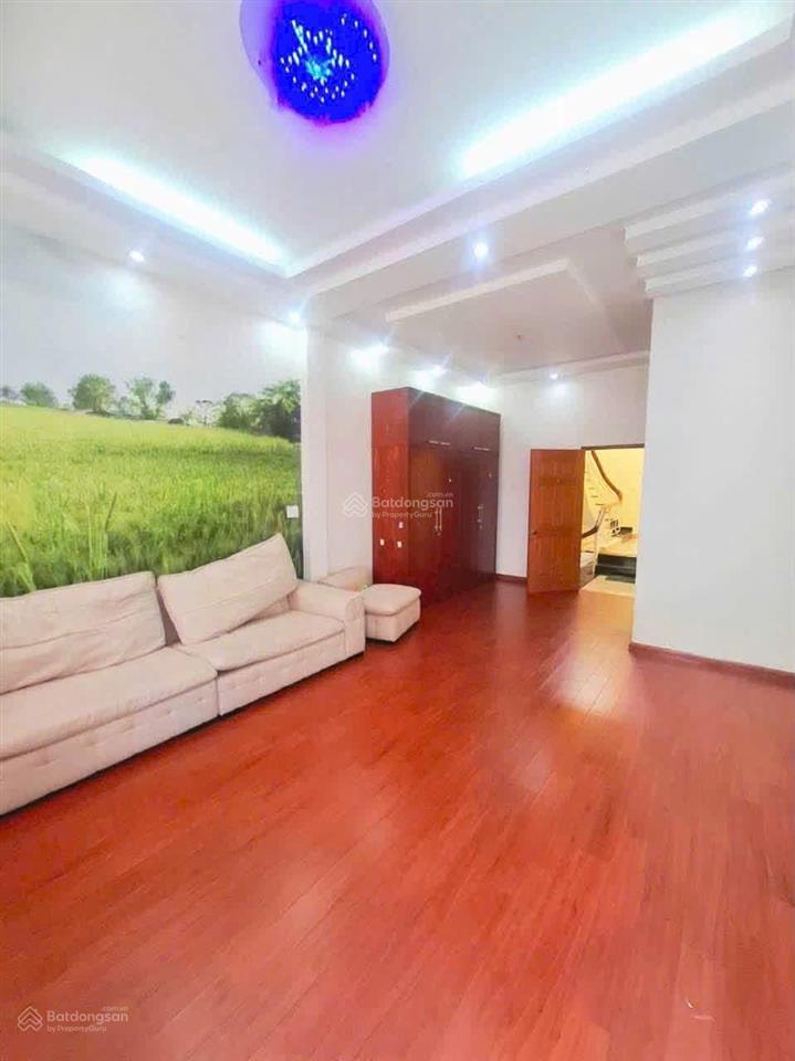Nhà 2 lầu mới đẹp sân oto gần song ngữ lạc hồng phù hợp văn phòng dạy học
